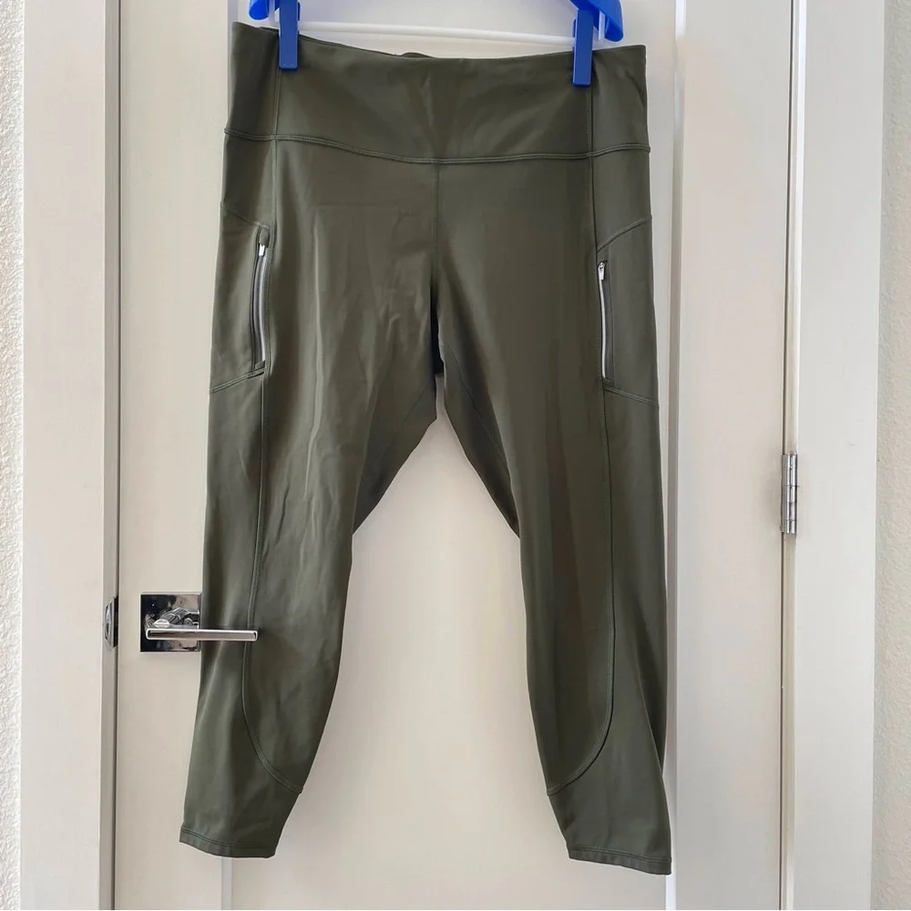 Athleta Rainier Tight Olive Green Size 2X - Picture 3 of 10